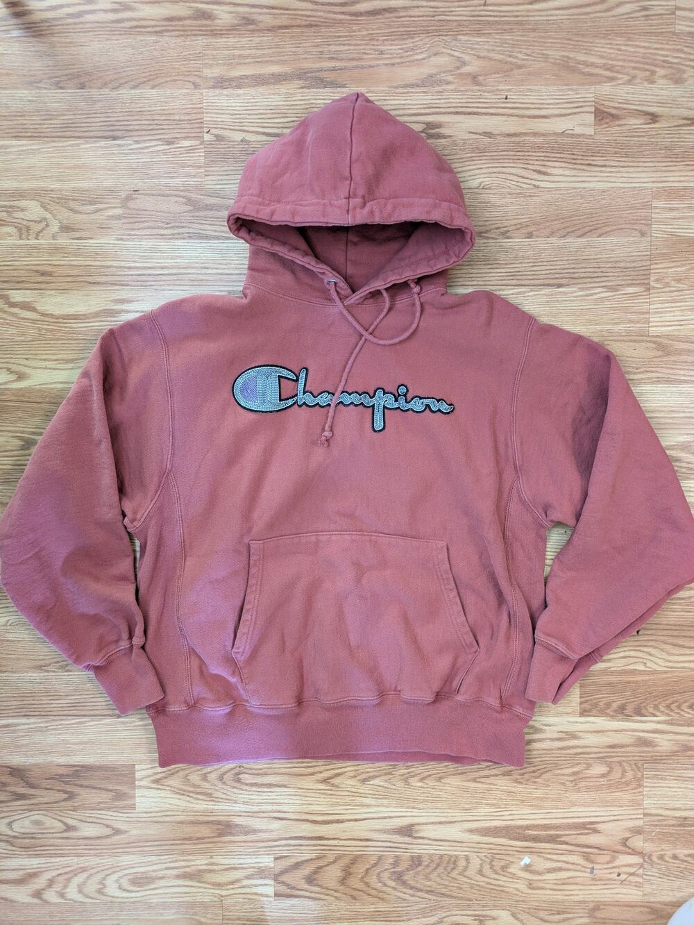 Champion Reverse Weave Hoodie L Coral Rose Embroidered Logo
